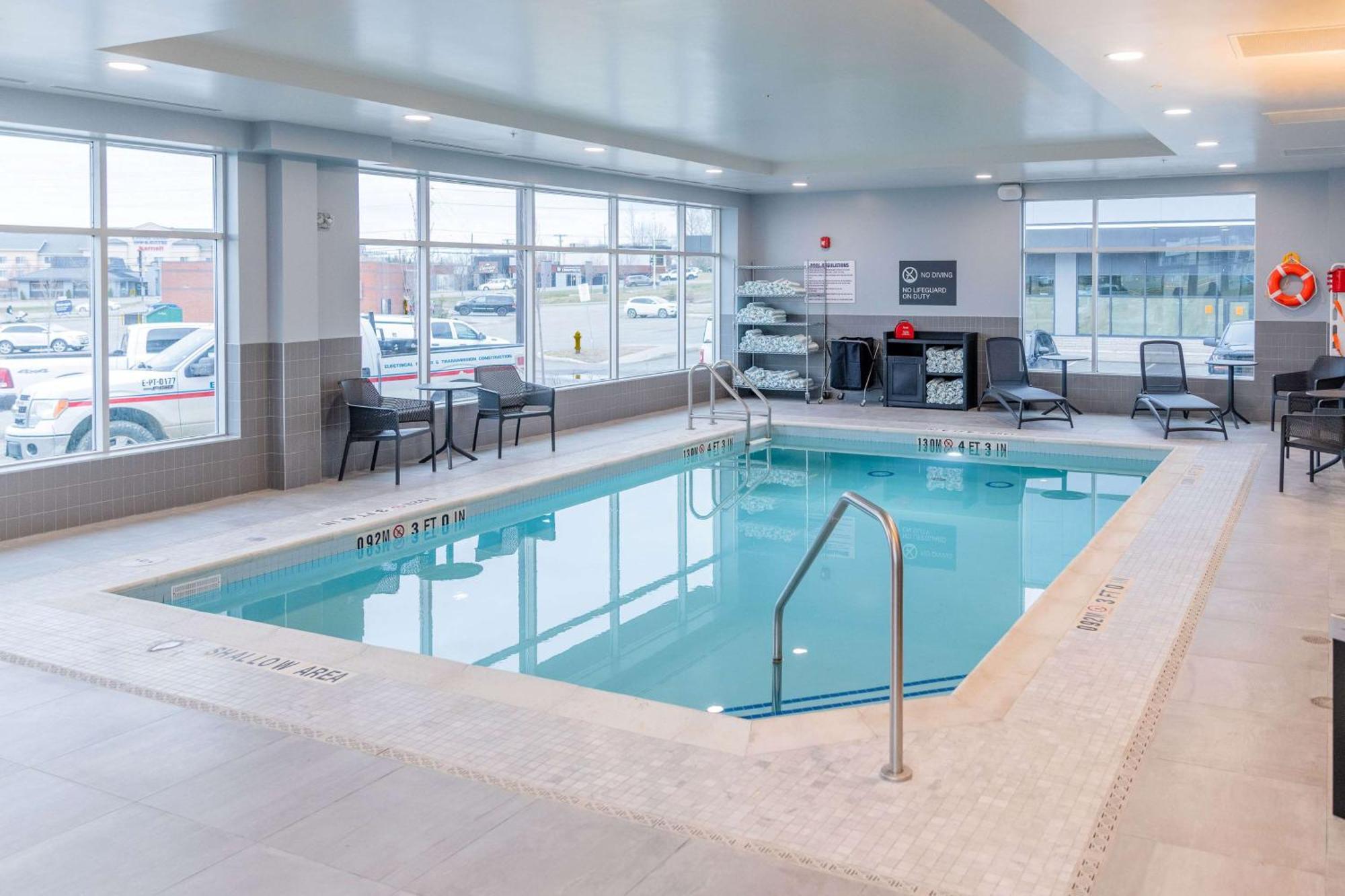 Hilton Garden Inn Sudbury, Ontario, Canada ภายนอก รูปภาพ